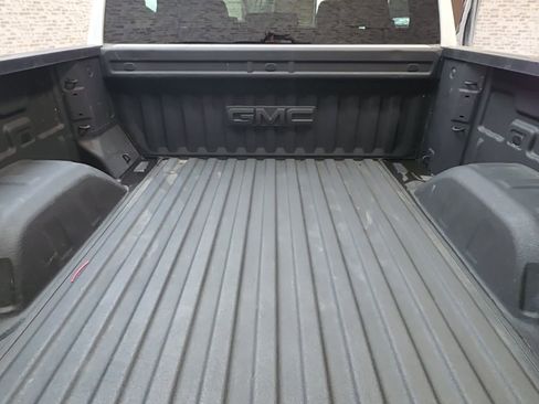 Used 2025 GMC Sierra 1500 AT4 AWD/4WD image 14