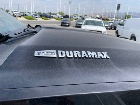 Used 2016 Chevrolet Silverado 2500 High Country w/ Duramax Plus Package AWD/4WD image 19
