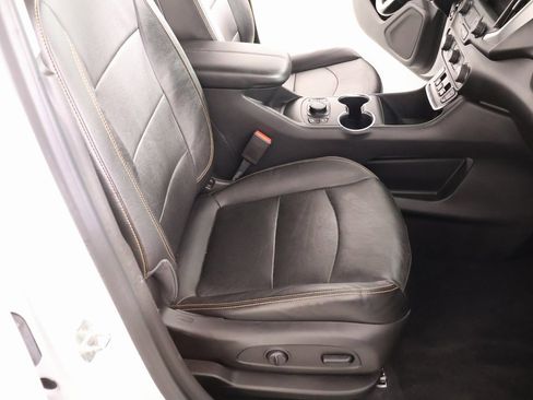 Used 2021 GMC Terrain SLT image 13