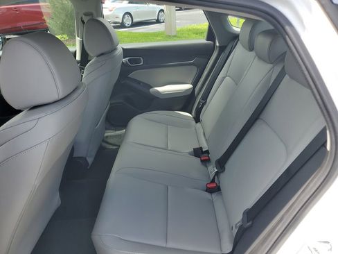 New 2025 Acura Integra image 12