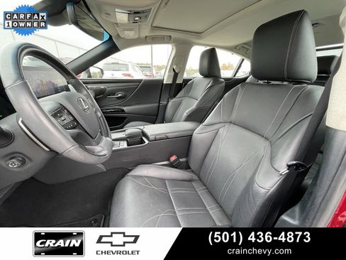Used 2022 Lexus ES 300h Ultra Luxury image 22