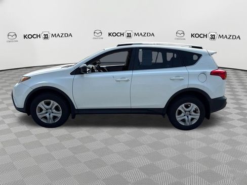 Used 2015 Toyota RAV4 LE AWD/4WD image 4