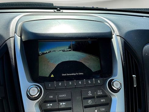 Used 2012 Chevrolet Equinox LT image 16