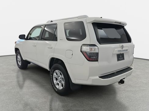 Used 2018 Toyota 4Runner SR5 Premium image 7