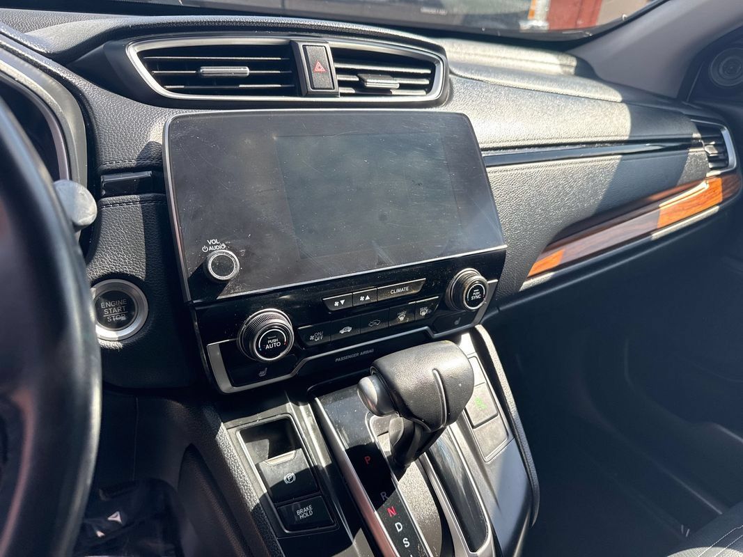 Used 2018 Honda CR-V Touring image 12