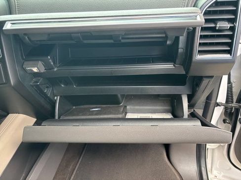 Used 2019 Ford Expedition Limited w/ Equipment Group 301A RWD image 73