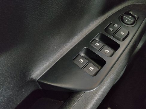 Used 2021 Kia Rio S FWD image 27