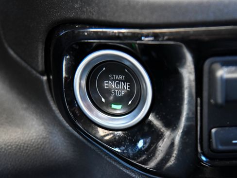 Used 2025 GMC Sierra 1500 Elevation AWD/4WD image 29