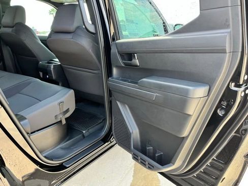 New 2026 Toyota Tacoma SR AWD/4WD image 19