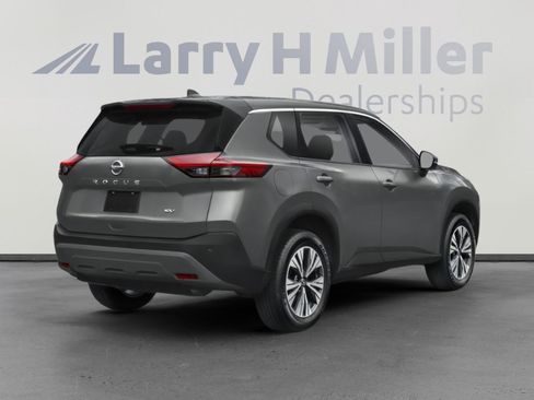 Used 2022 Nissan Rogue SV w/ SV Premium Package AWD/4WD image 2