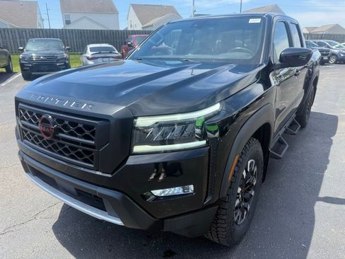 Used 2023 Nissan Frontier Pro-X w/ Technology Package RWD image 7