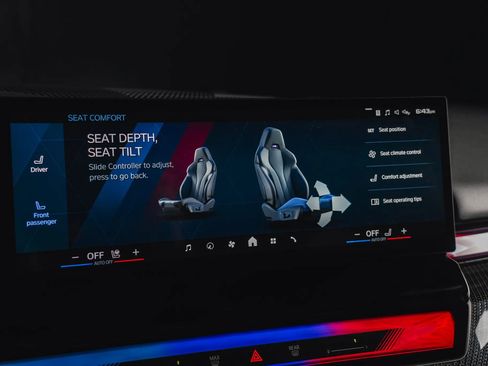 Used 2026 BMW M5 w/ Carbon Package image 72