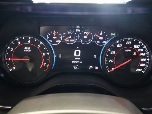 Used 2018 Chevrolet Camaro ZL1 image 31