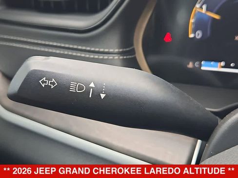 New 2026 Jeep Grand Cherokee Altitude AWD/4WD image 29
