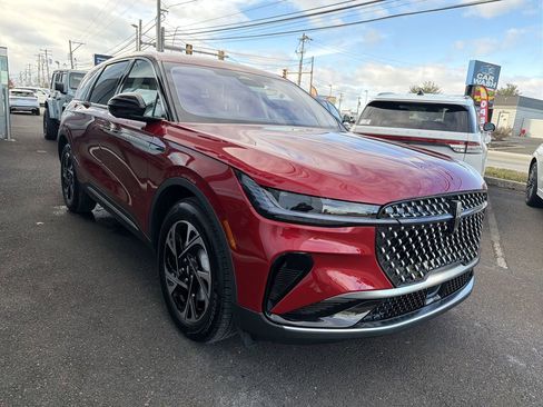 New 2026 Lincoln Nautilus Premier w/ Equipment Group 102A image 4