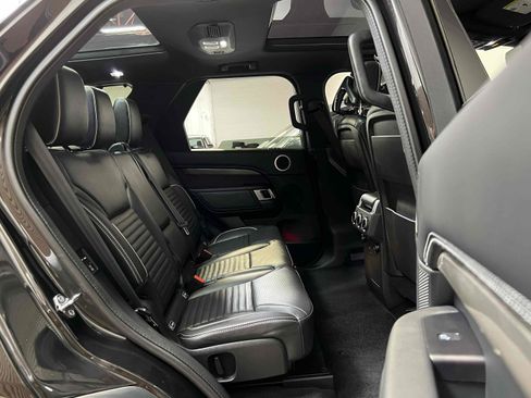 Used 2020 Land Rover Discovery HSE Luxury AWD/4WD image 29