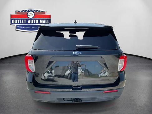 Used 2023 Ford Explorer 4WD Police Interceptor w/ Ultimate Wiring Package image 4
