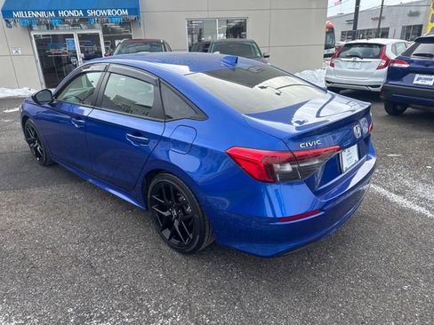 Used 2023 Honda Civic Sport image 16