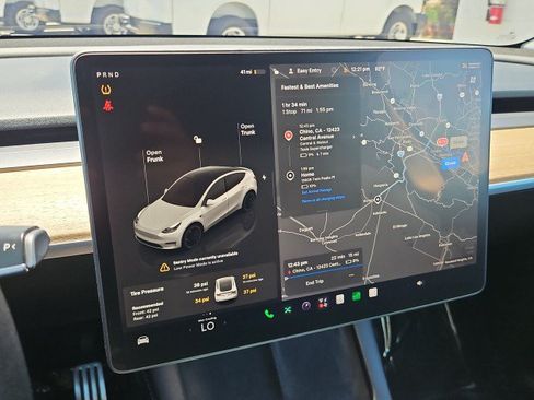 Used 2022 Tesla Model Y Performance AWD/4WD image 14