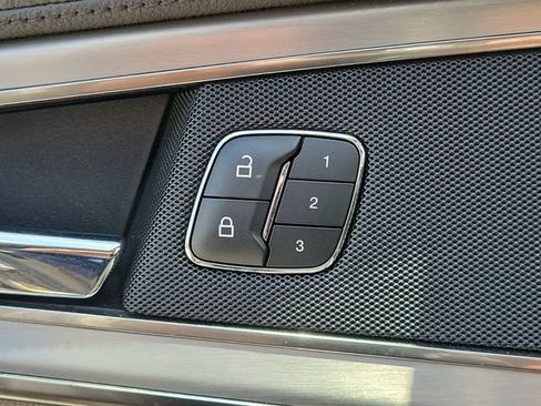 Used 2019 Lincoln Nautilus FWD image 28