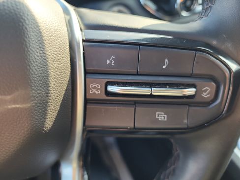 Certified 2023 Chevrolet Colorado LT image 17