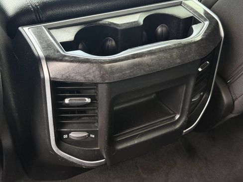 Used 2020 RAM 1500 4x4 Quad Cab image 33