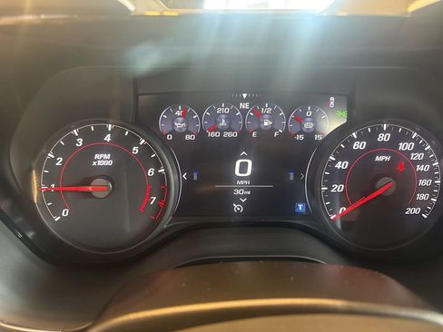 Used 2024 Chevrolet Camaro ZL1 RWD image 11