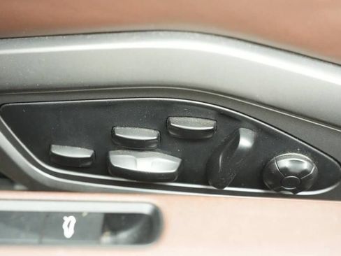 Certified 2021 Porsche 911 Turbo S AWD/4WD image 33