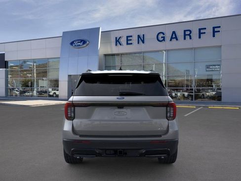 New 2026 Ford Explorer ST-Line w/ ST-Line Street Pack image 6