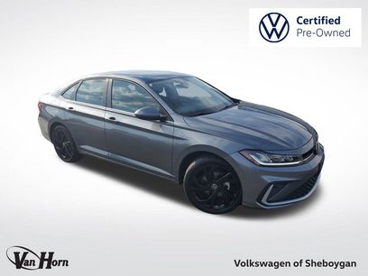 Used 2025 Volkswagen Jetta SE