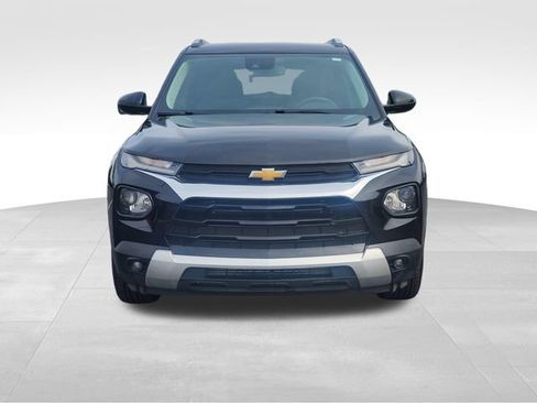 Used 2022 Chevrolet TrailBlazer LT w/ Convenience Package FWD image 8