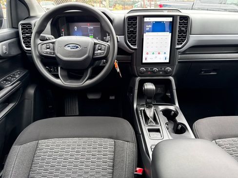 New 2025 Ford Ranger XL image 5