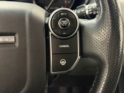 Used 2015 Land Rover Range Rover Sport HSE image 29