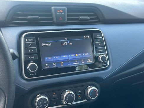 Used 2025 Nissan Versa SV FWD image 20