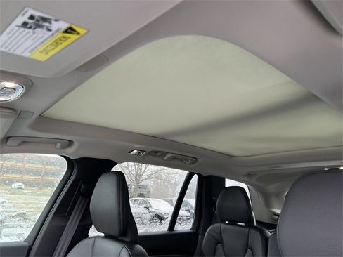 Used 2019 Volvo XC90 T5 Momentum w/ Multimedia Package image 20