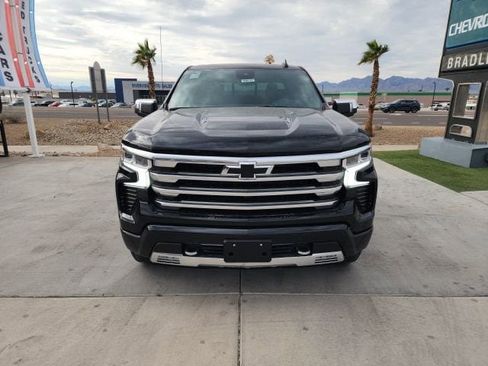 New 2026 Chevrolet Silverado 1500 High Country AWD/4WD image 9
