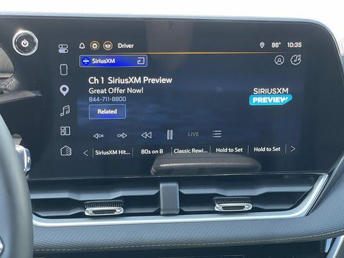 Used 2026 Chevrolet Equinox LT w/ Convenience Package II FWD image 16