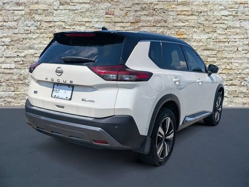 Used 2023 Nissan Rogue SL w/ SL Premium Package AWD/4WD image 7