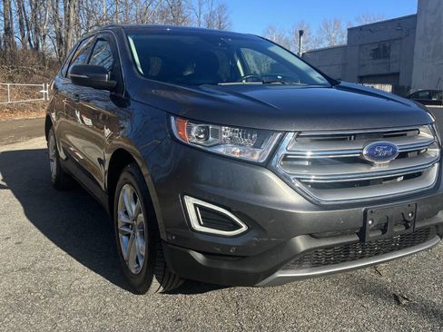 Used 2015 Ford Edge Titanium w/ Equipment Group 302A image 7