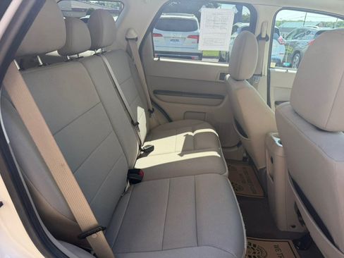Used 2012 Ford Escape XLT AWD/4WD image 30