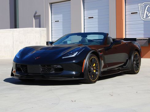 Used 2016 Chevrolet Corvette Z06 w/ C7.r Special Edition image 6