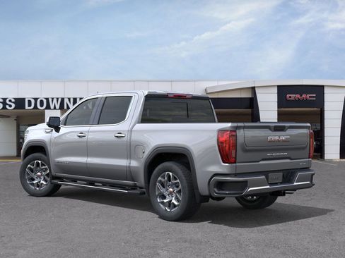 New 2026 GMC Sierra 1500 SLT image 3