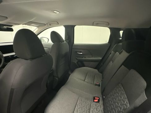 New 2026 Nissan Kicks SV w/ Cold Weather Package AWD/4WD image 10