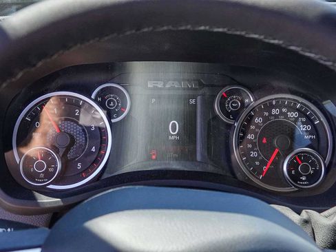 New 2026 RAM 2500 Big Horn AWD/4WD image 19