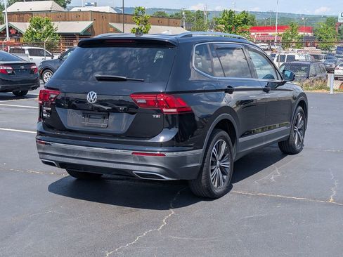 Used 2018 Volkswagen Tiguan SEL FWD image 6