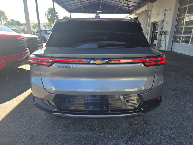 Used 2025 Chevrolet Equinox EV LT FWD image 5