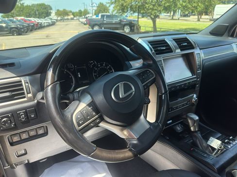 Used 2021 Lexus GX 460 Premium w/ Premium Package AWD/4WD image 20