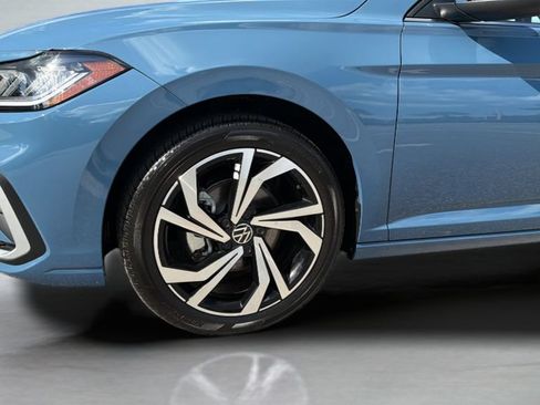 New 2026 Volkswagen Jetta SEL FWD image 32