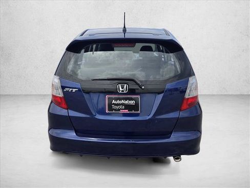 Used 2011 Honda Fit Sport image 6