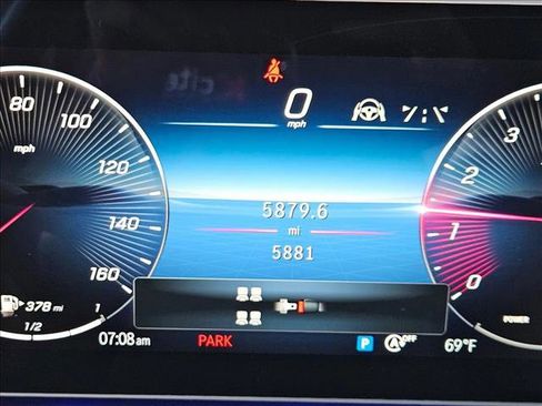 Used 2026 Mercedes-Benz GLS 450 4MATIC image 11